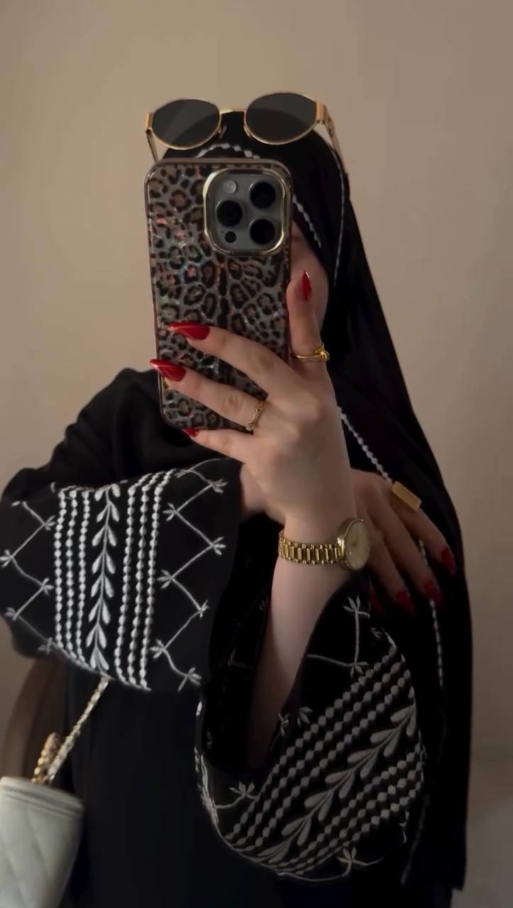 NOREEN EMBROIDERY ABAYA | BLACK