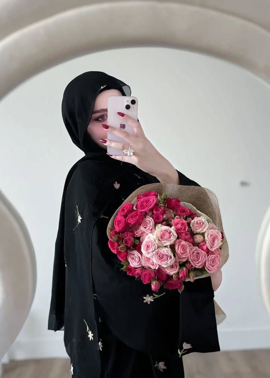 KASHISH FULLY CLOSED ABAYA | BLACK