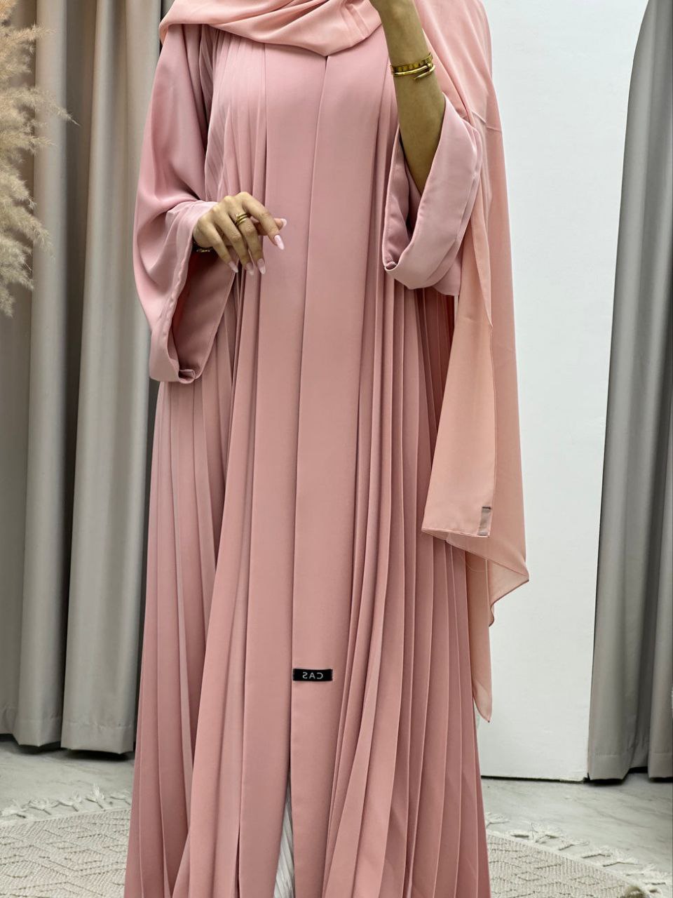 LIYANA FULLY CLOSED ABAYA | LITE PINK