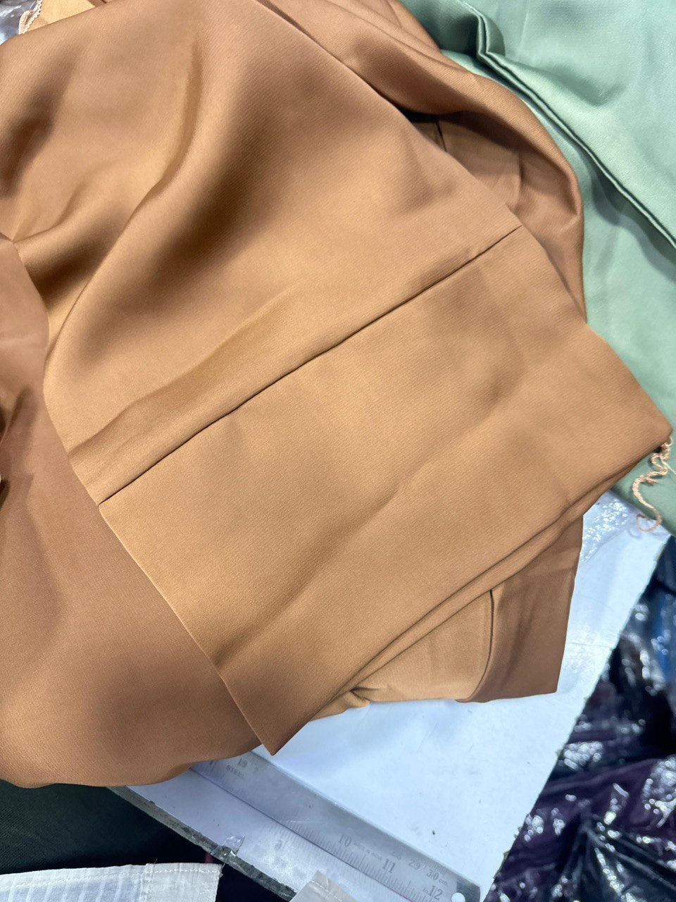 EBRAH DOUBLE SHRUG ABAYA | COPPER