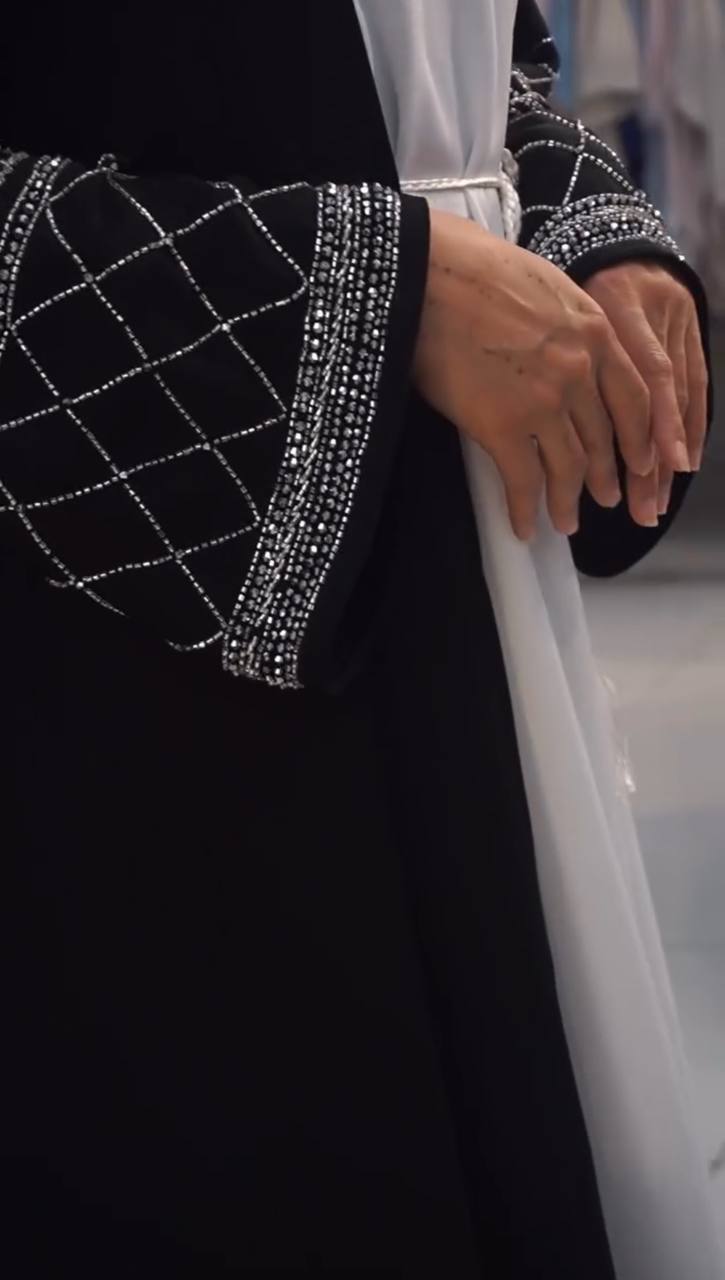 Maha Front Open Double Shrug Abaya - ( BLACK )