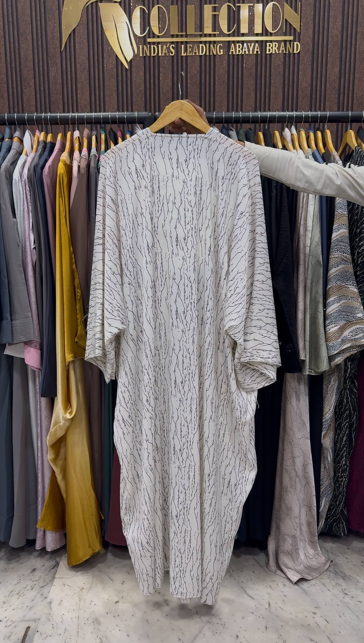 NAMRAH KAFTAN ABAYA | WHITE