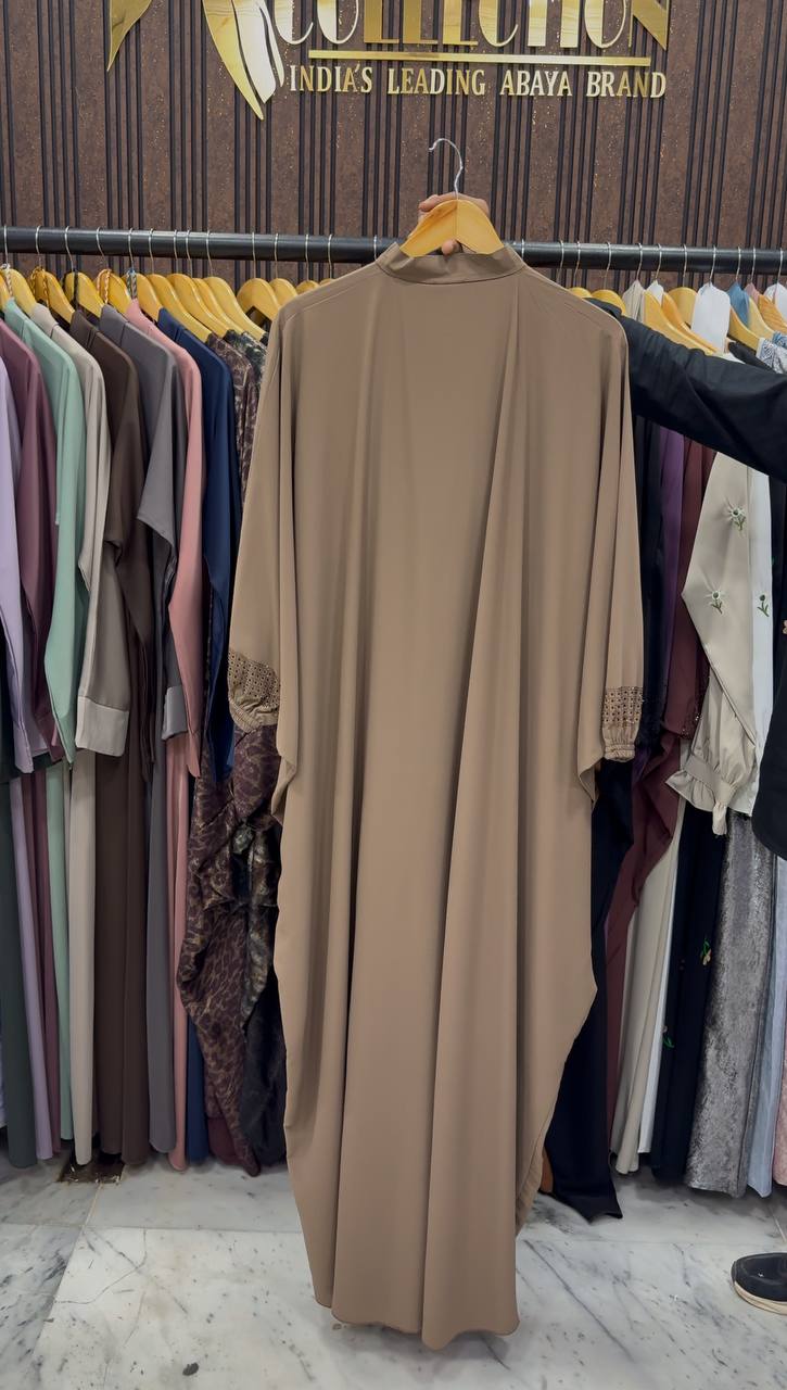 Minal Kaftaan Abaya