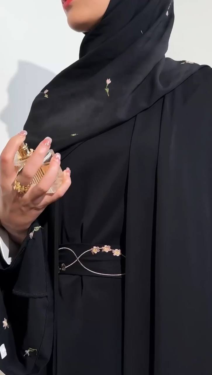 UMAIMA DOUBLE SHRUG ABAYA | BLACK