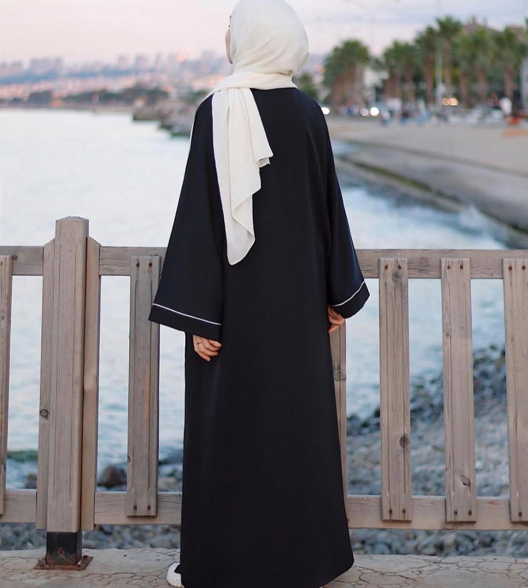 AASIA FRONT OPEN ABAYA | BLACK