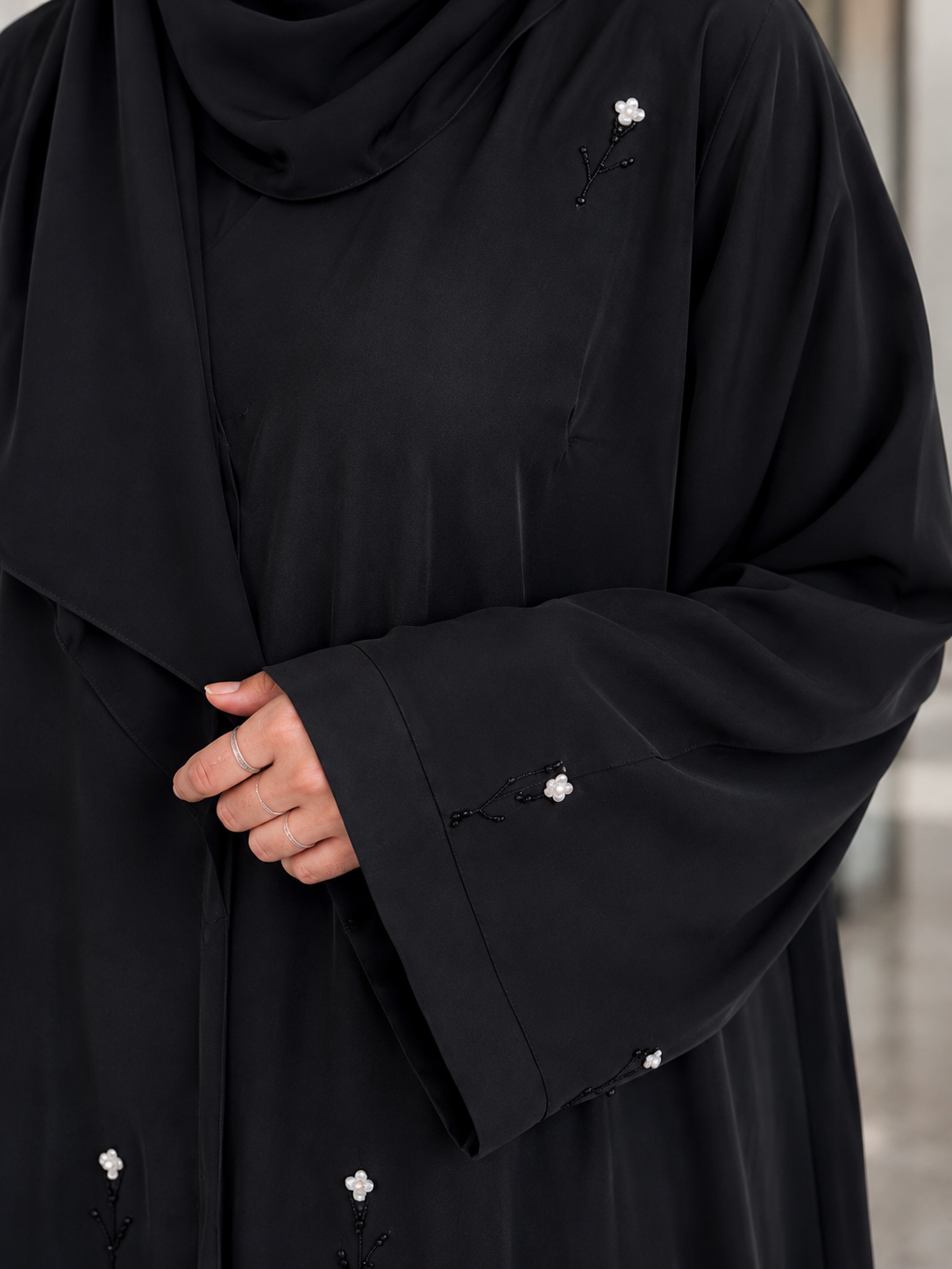 ESHAL FRONT OPEN ABAYA | B2W