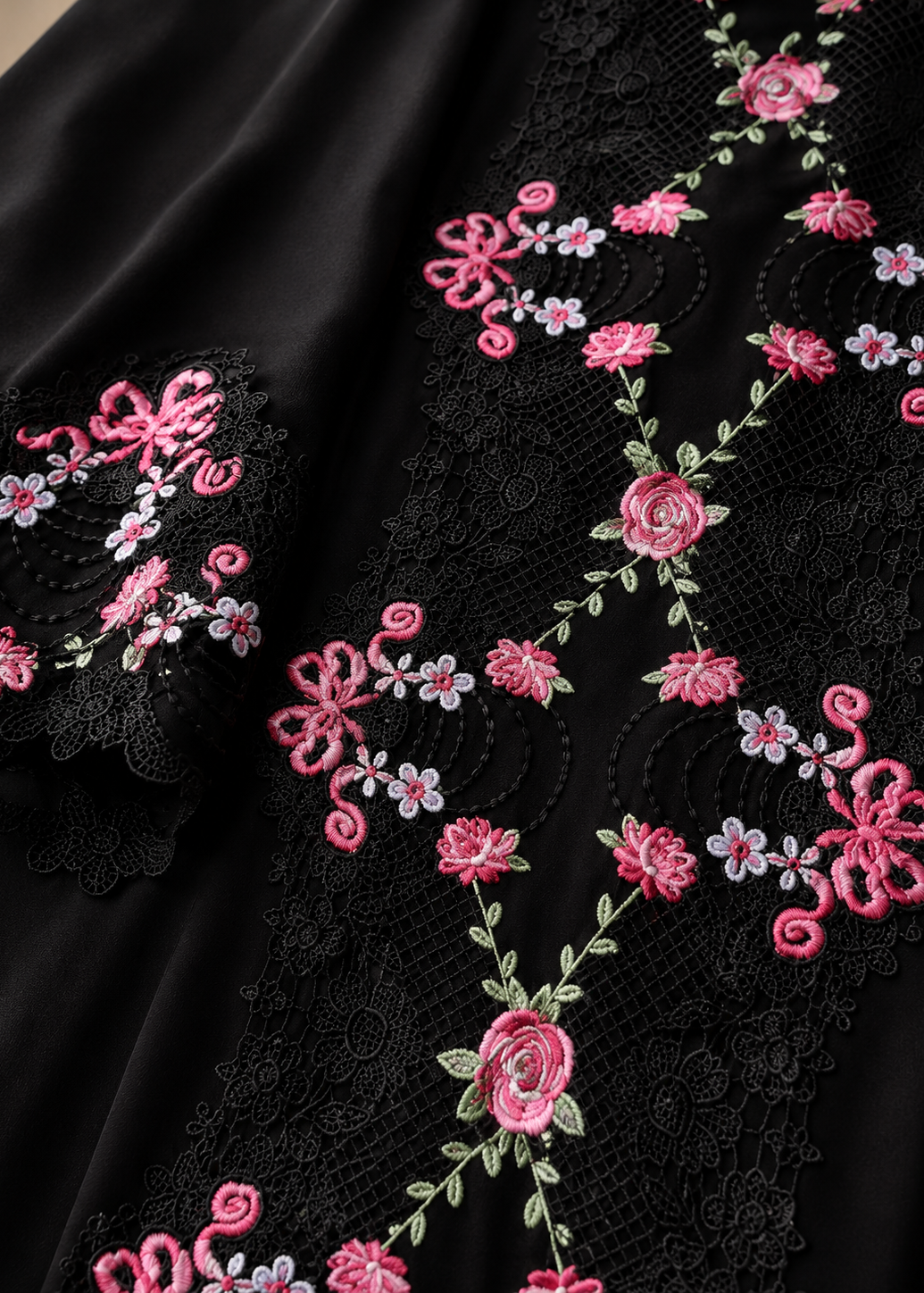 URWA DOUBLE SHRUG ABAYA | BLACK