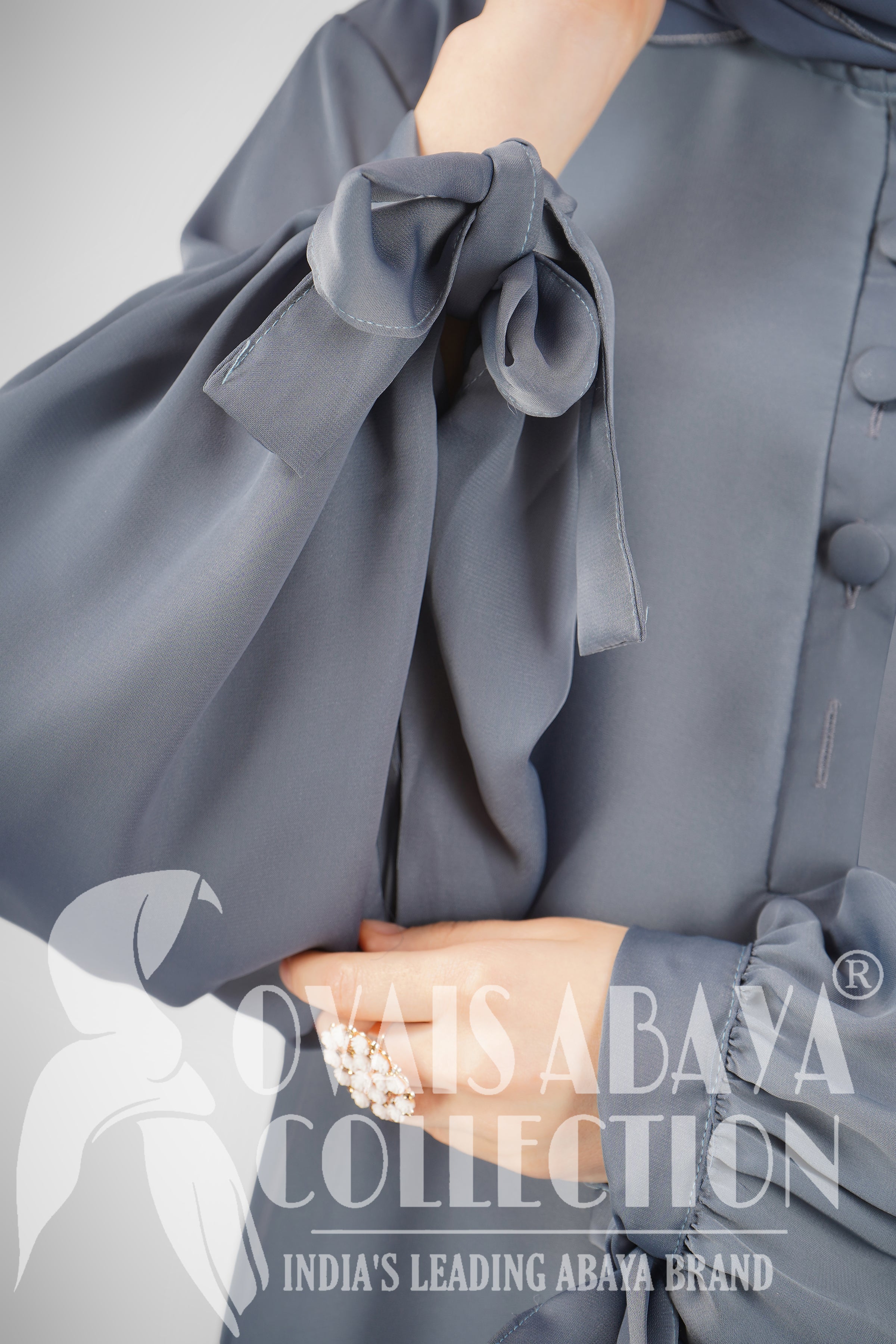 TAHURA BALLON SLEEVE ABAYA | GRAY