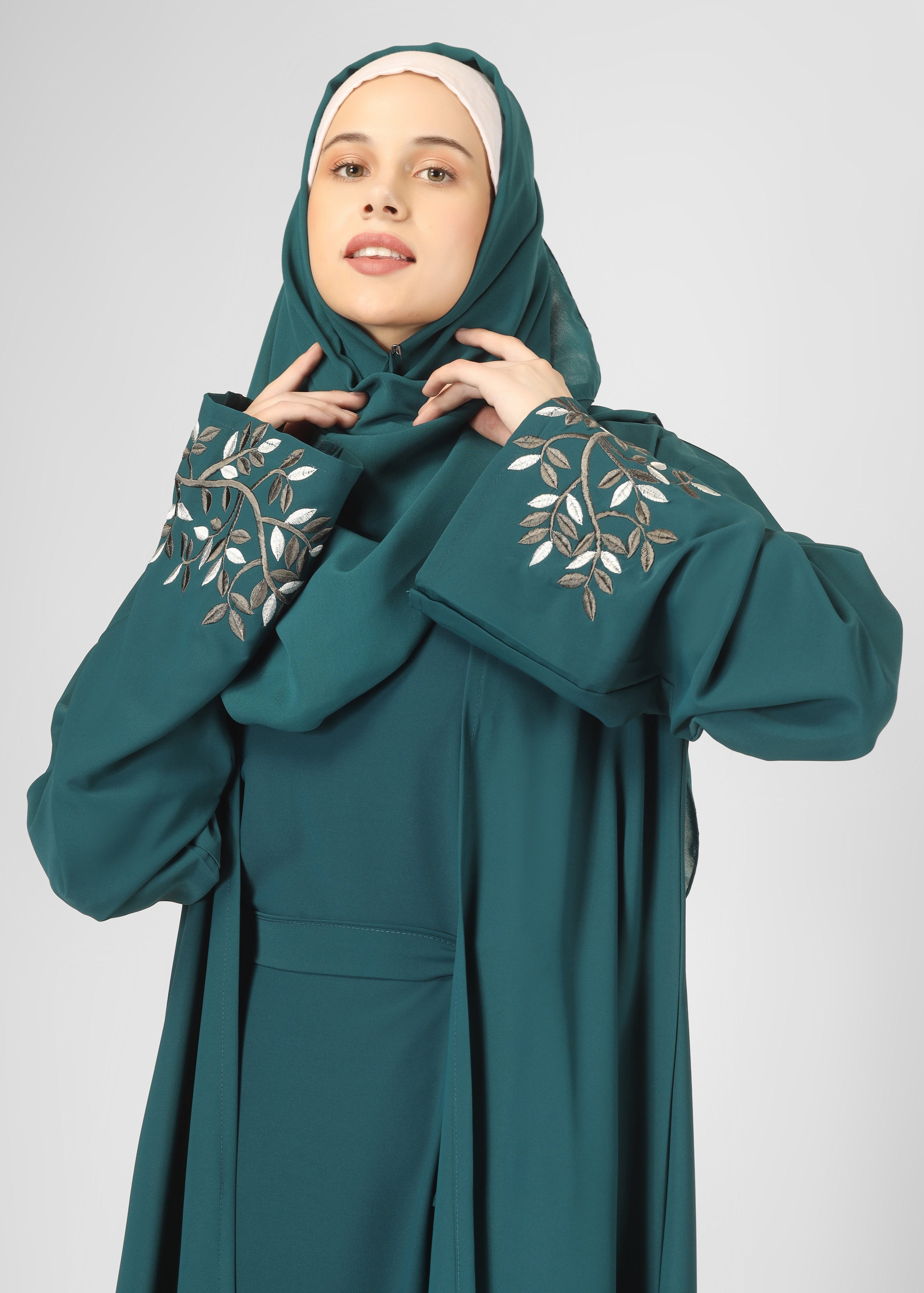 ERAH DOUBLE SHRUG ABAYA | BOTTLE GREEN