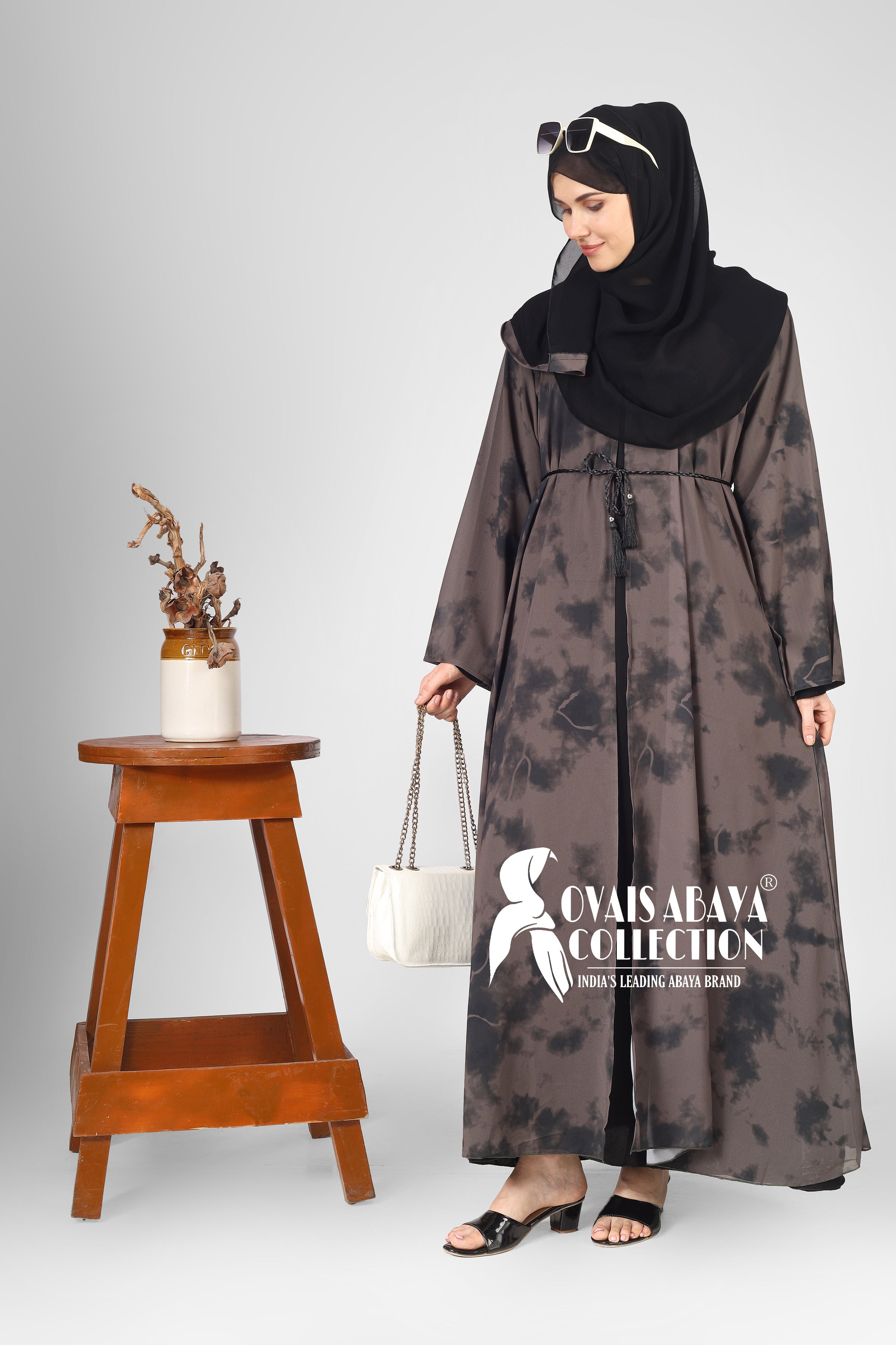 TAI DIE DOUBLE SHRUG ABAYA | BROWN