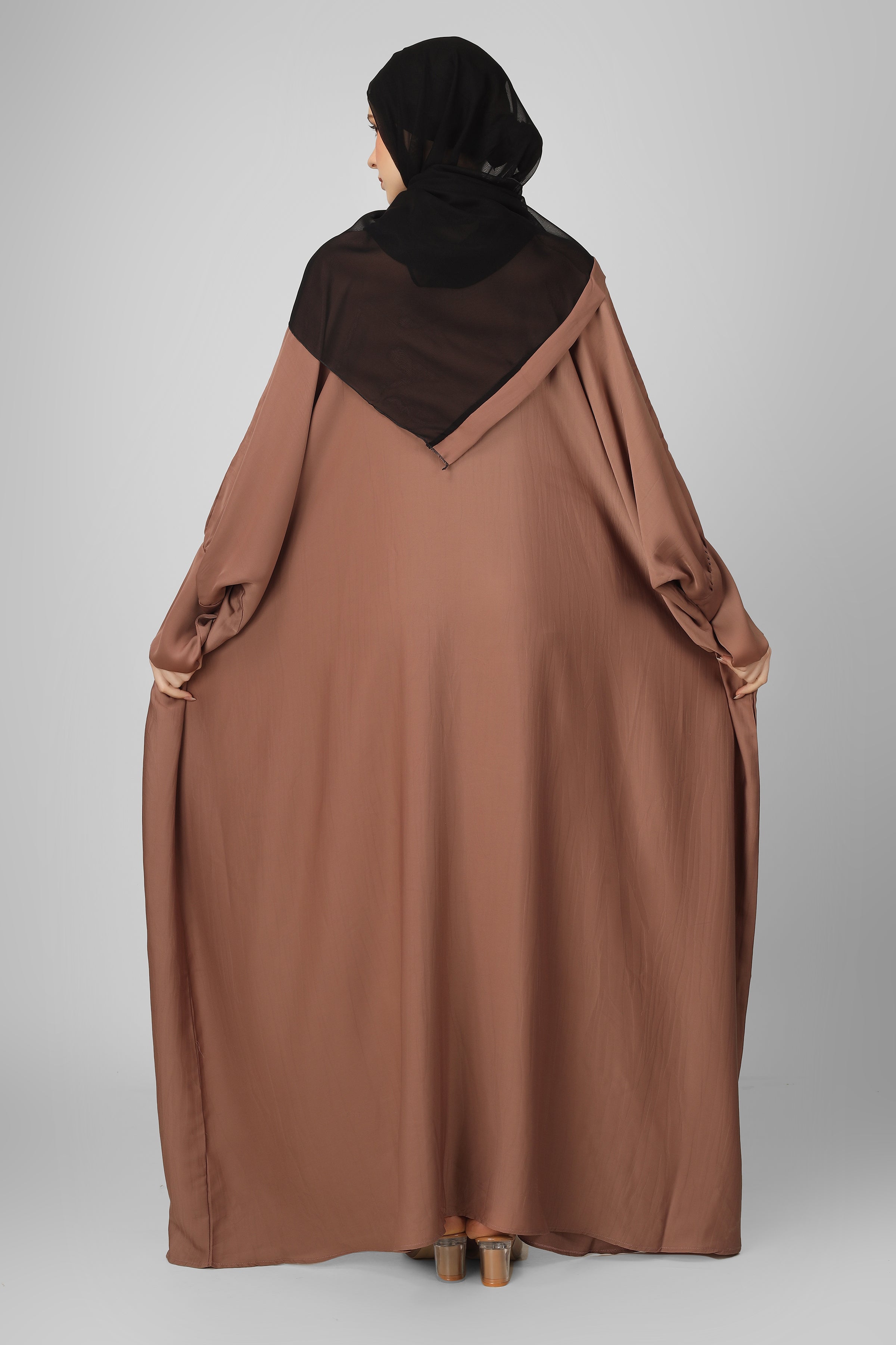 870 FITTING SLEEVE ABAYA | CORRIANDAR