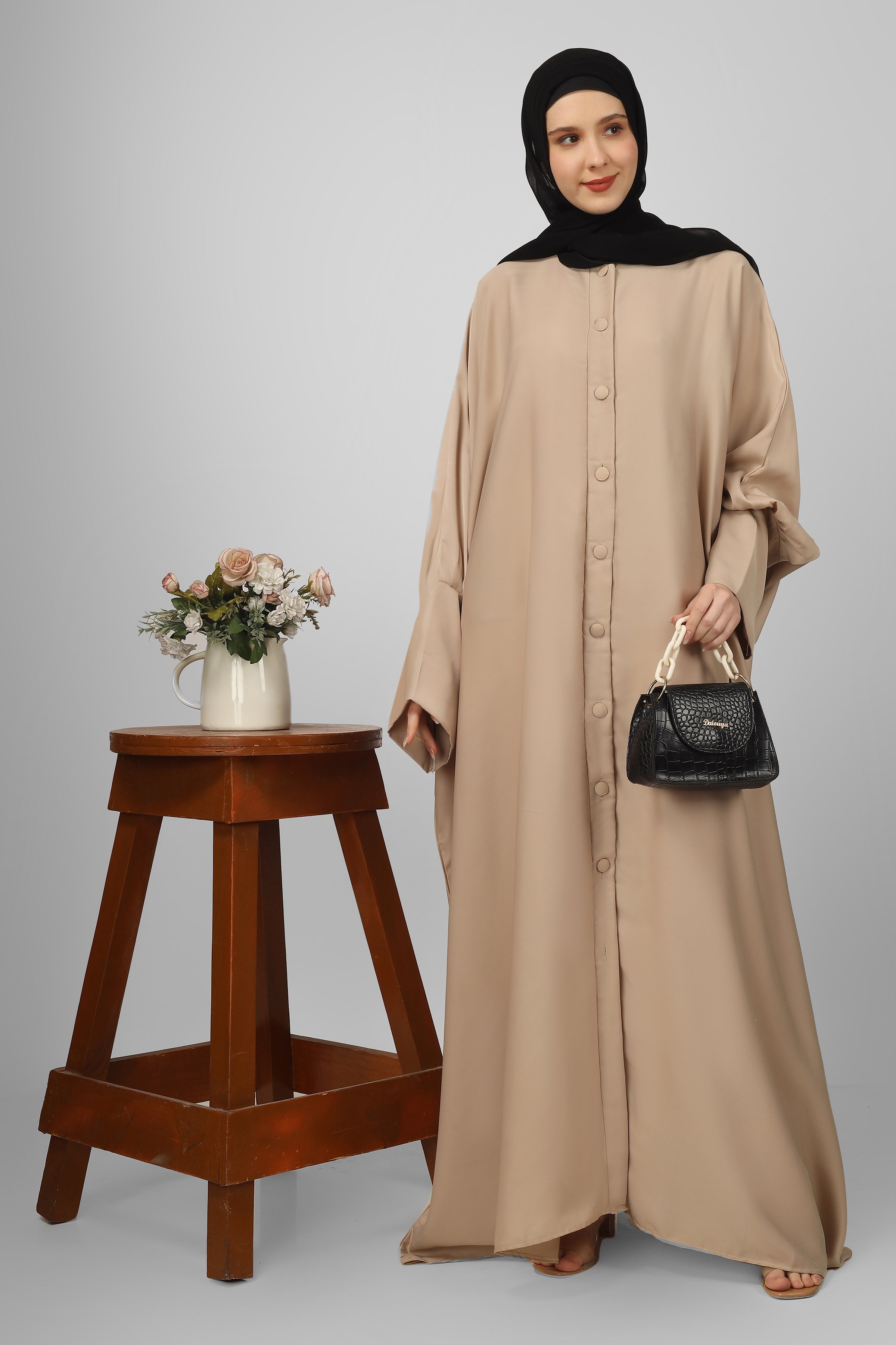 870 FITTING SLEEVE ABAYA | NUDE