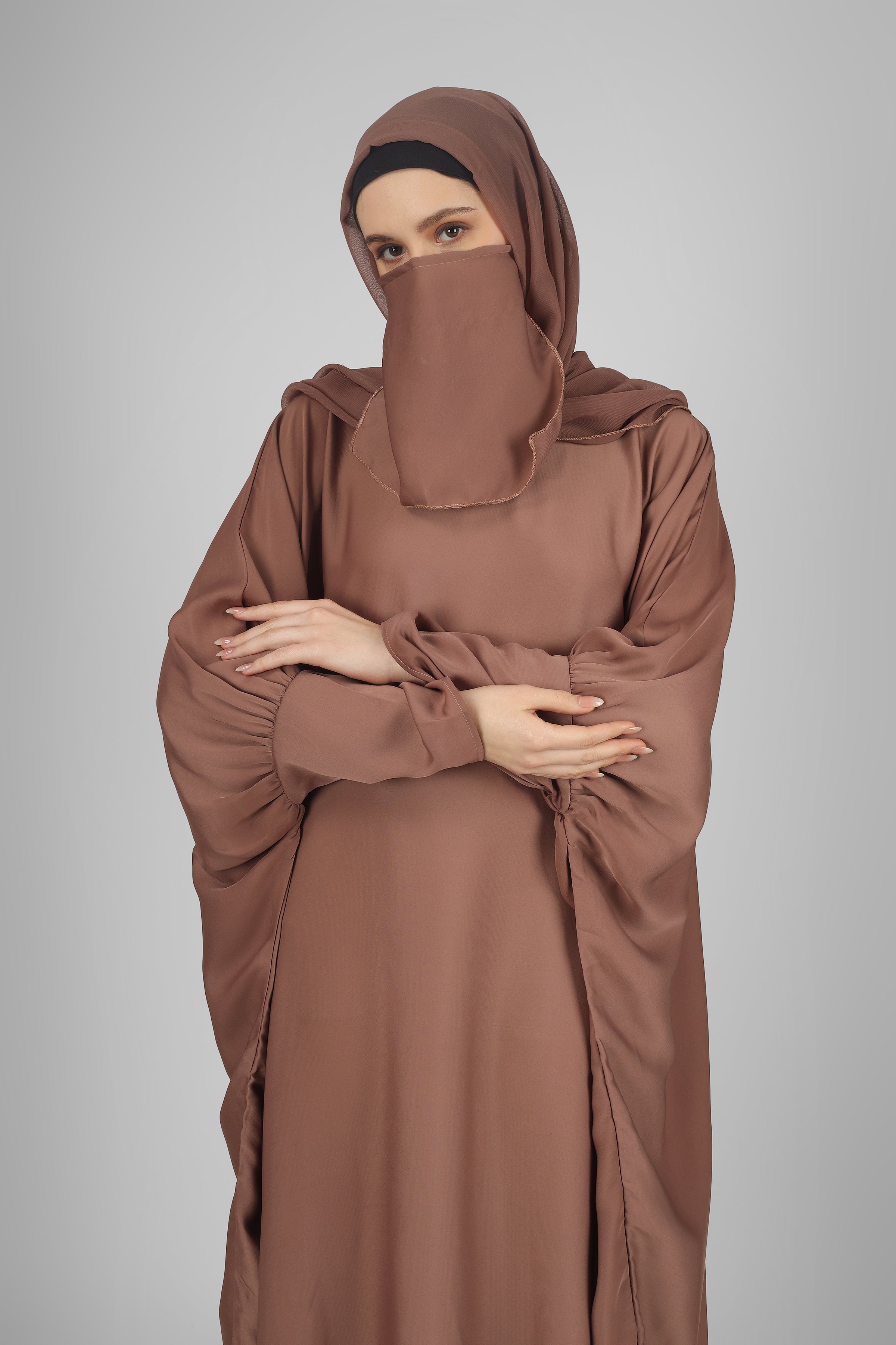 1071 FITTING SLEEVE ABAYA | DUKE NUDE