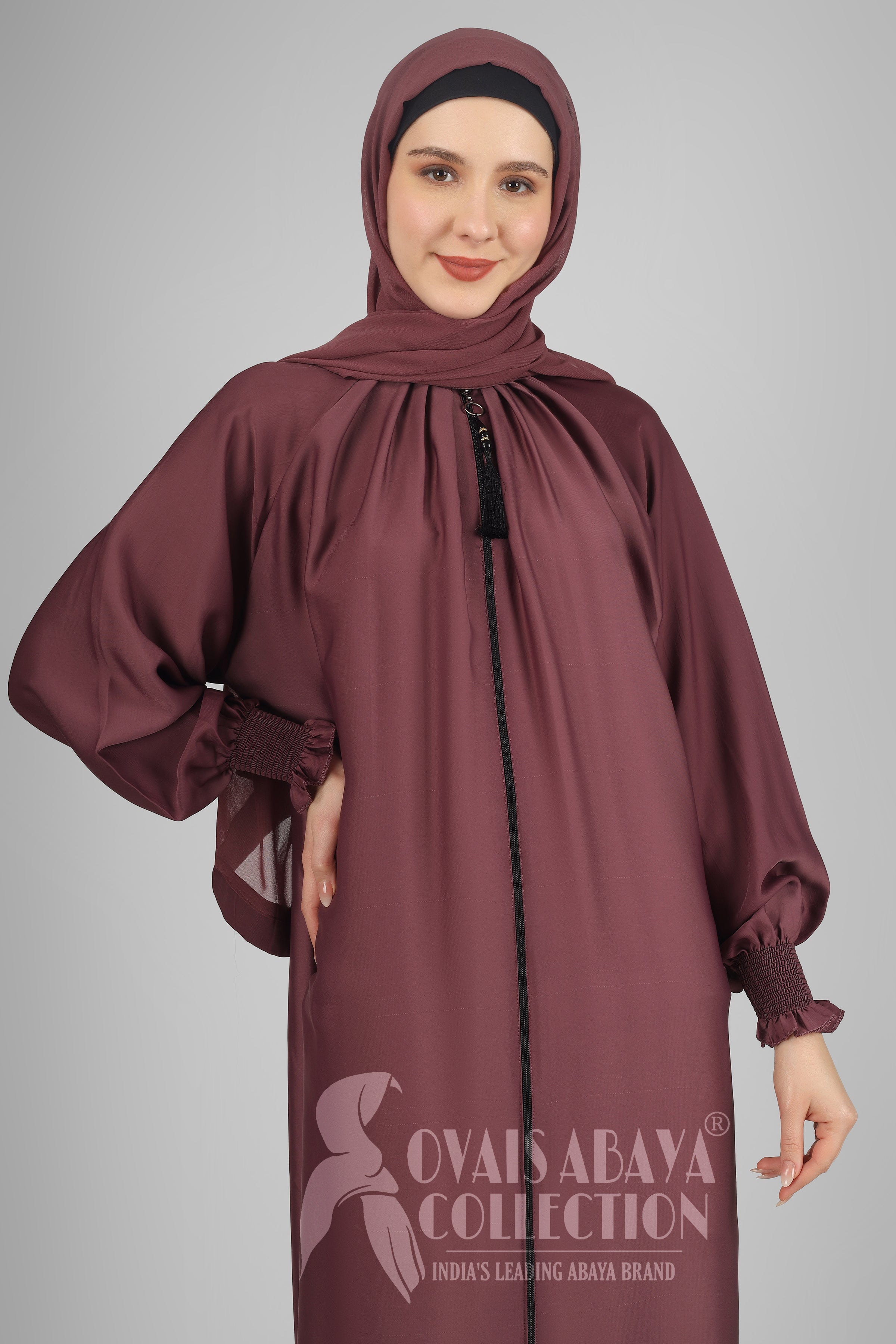 SARA ZIPPER ABAYA | BURGUNDY