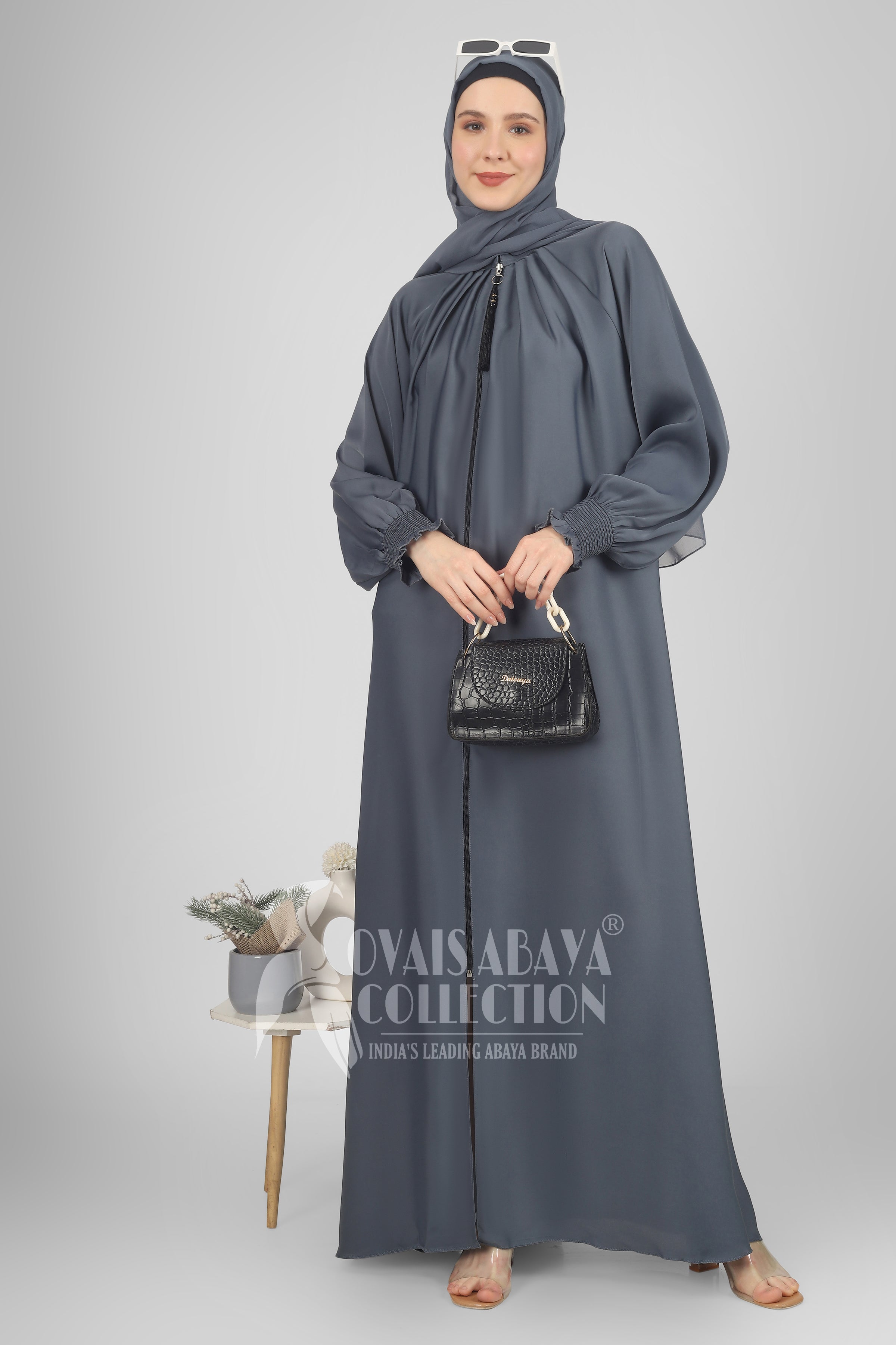 SARA ZIPPER ABAYA | GRAY