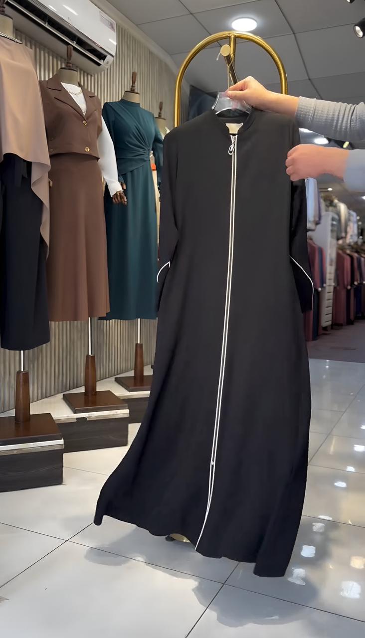MUNAZZAH FRONT OPEN ABAYA | BLACK