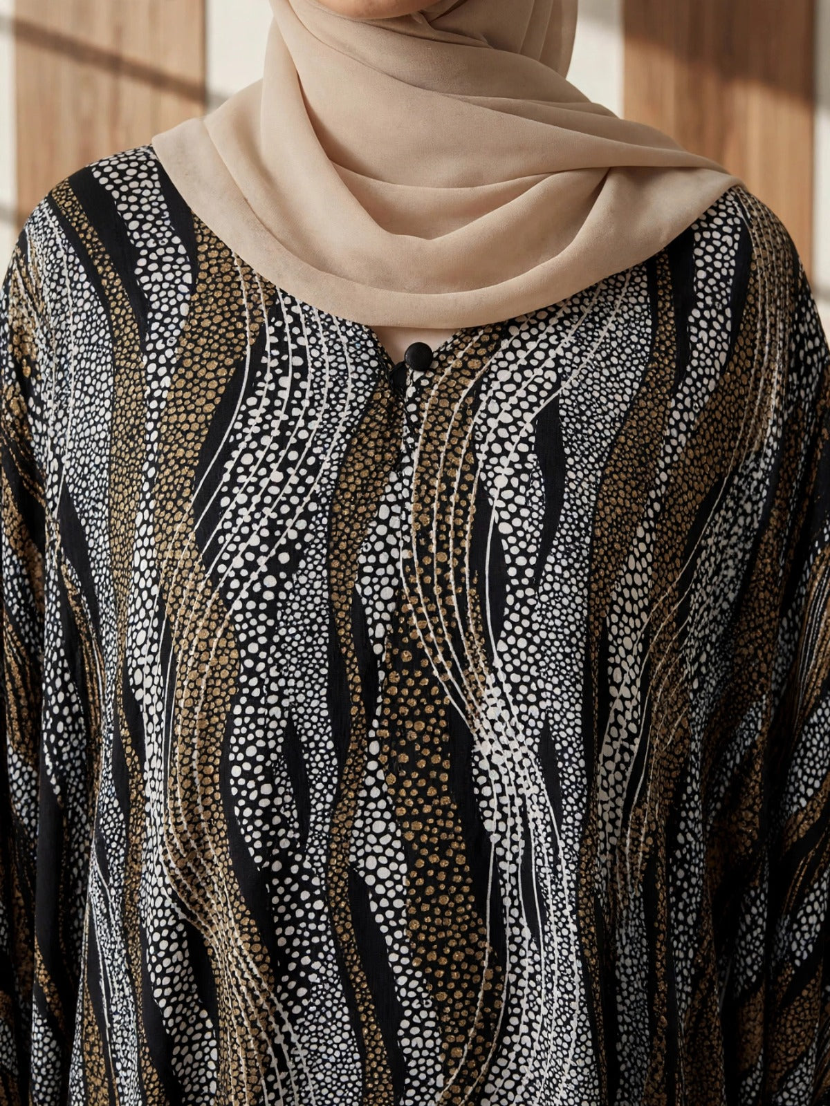 NAMRAH KAFTAN ABAYA | BLACK