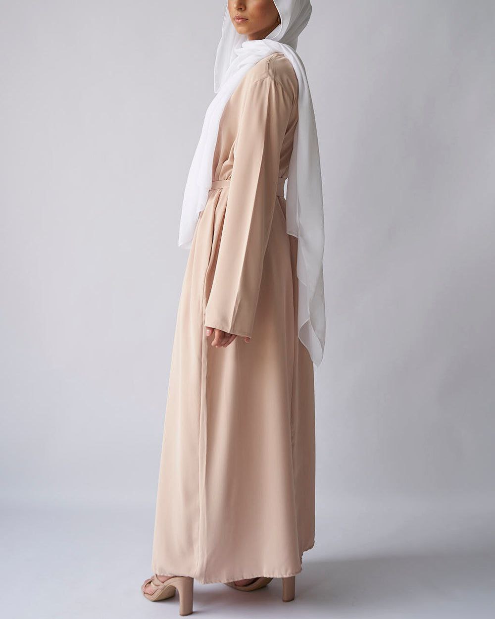 MAIRA PLAIN BASIC ABAYA | NUDE