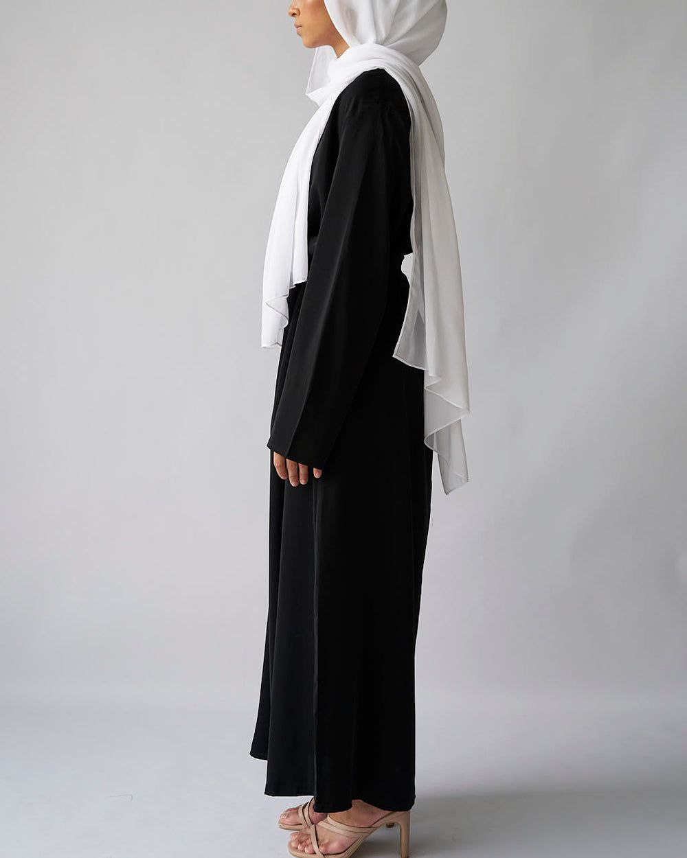 MAIRA PLAIN BASIC ABAYA |  BLACK