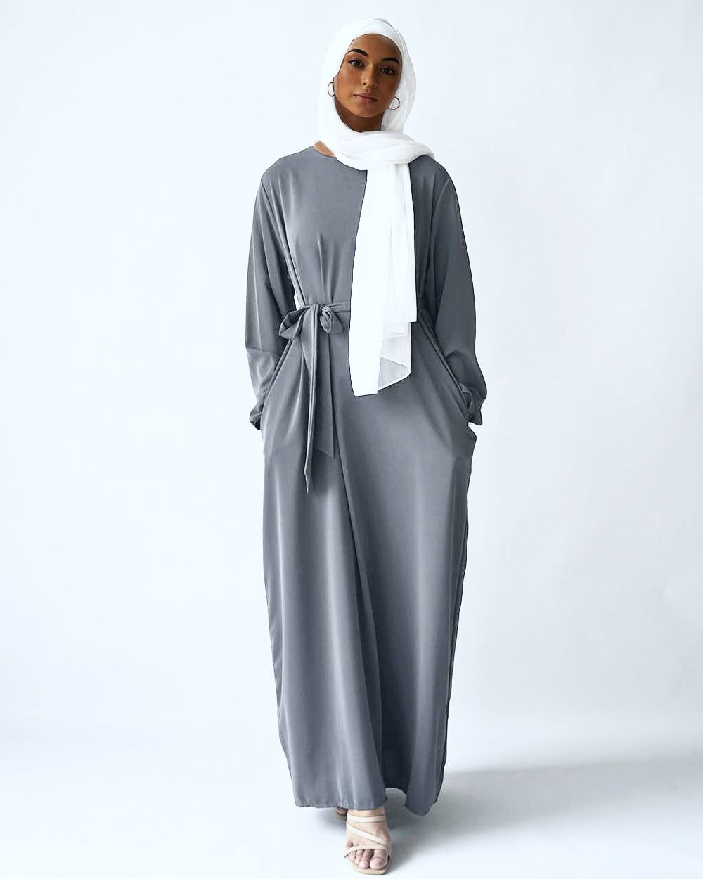 MAIRA PLAIN BASIC ABAYA | LITE GRAY