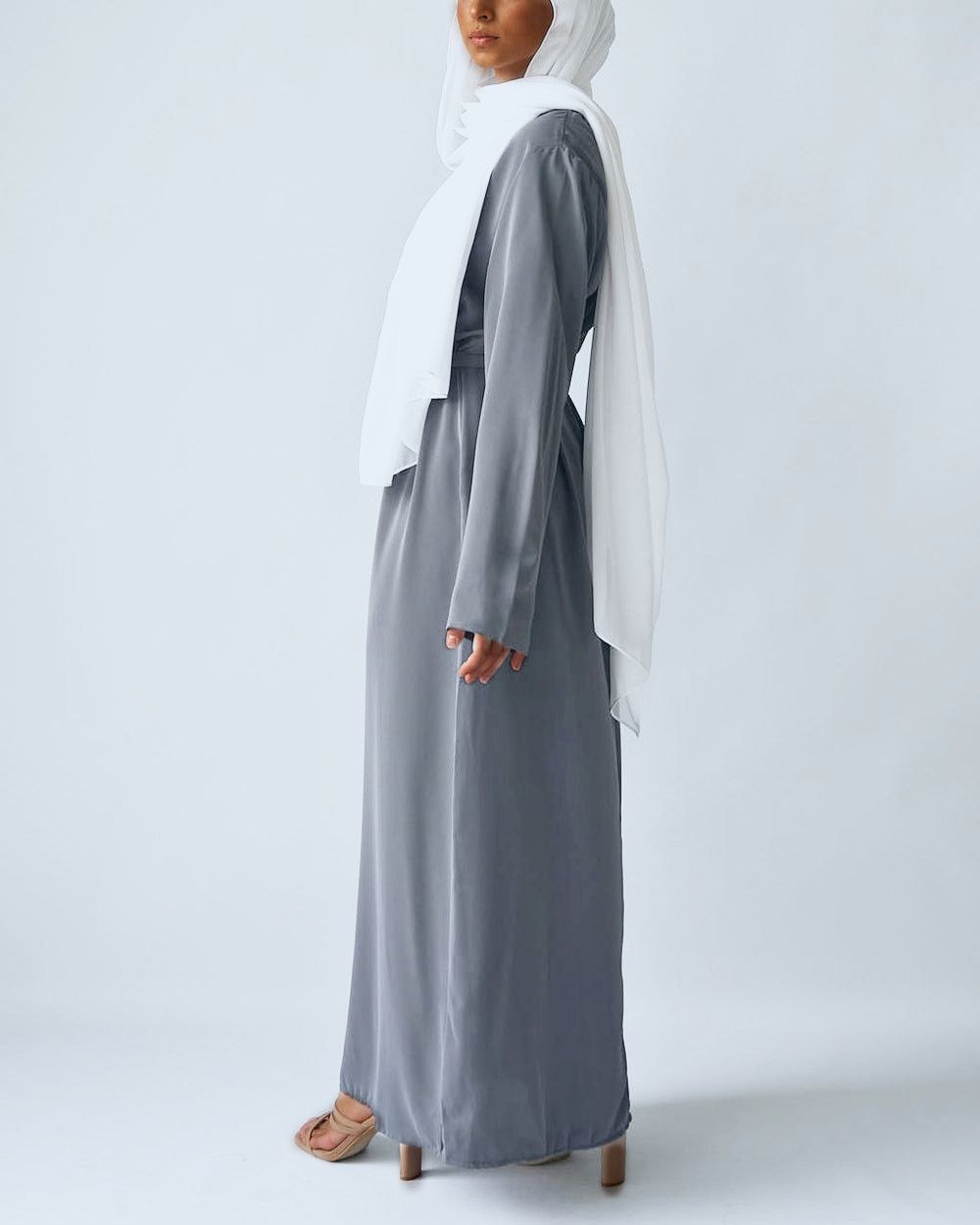 MAIRA PLAIN BASIC ABAYA | LITE GRAY