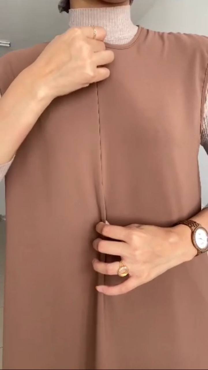 ANAM DOUBLE SHRUG ABAYA |