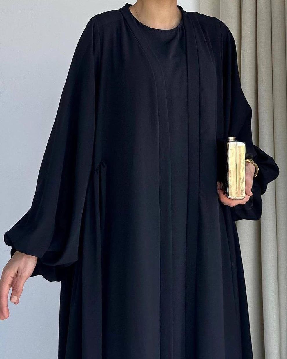 EBRAH DOUBLE SHRUG ABAYA | BLACK