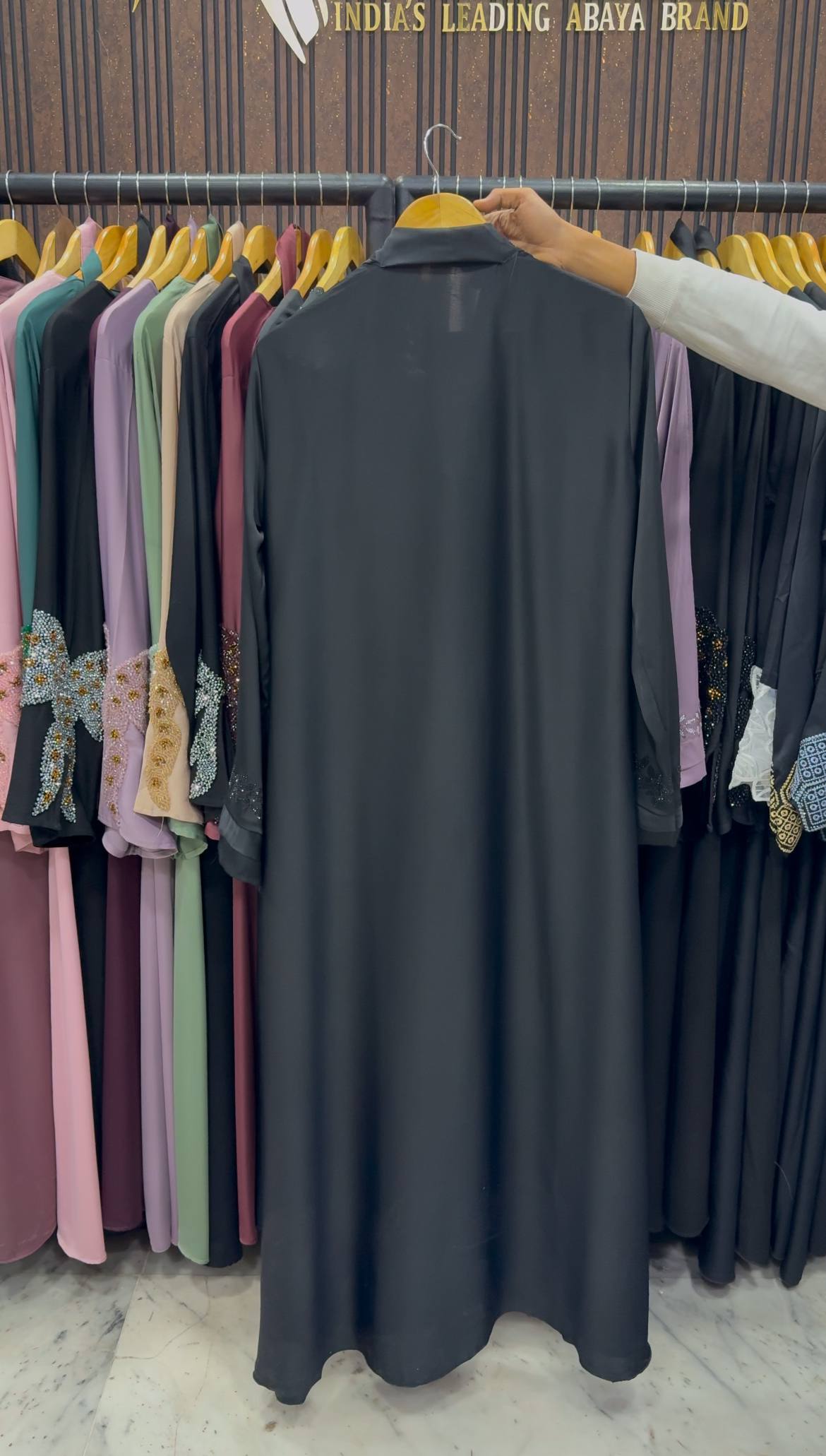 HEENA STONEWORK ABAYA | BLACK