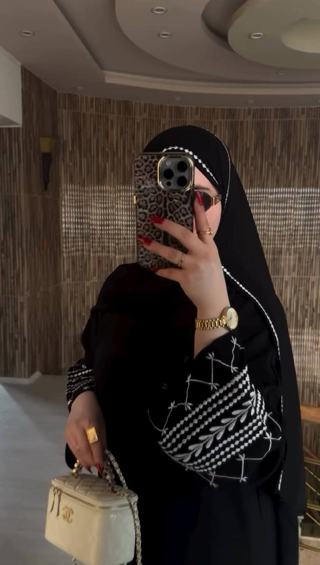 NOREEN EMBROIDERY ABAYA | BLACK
