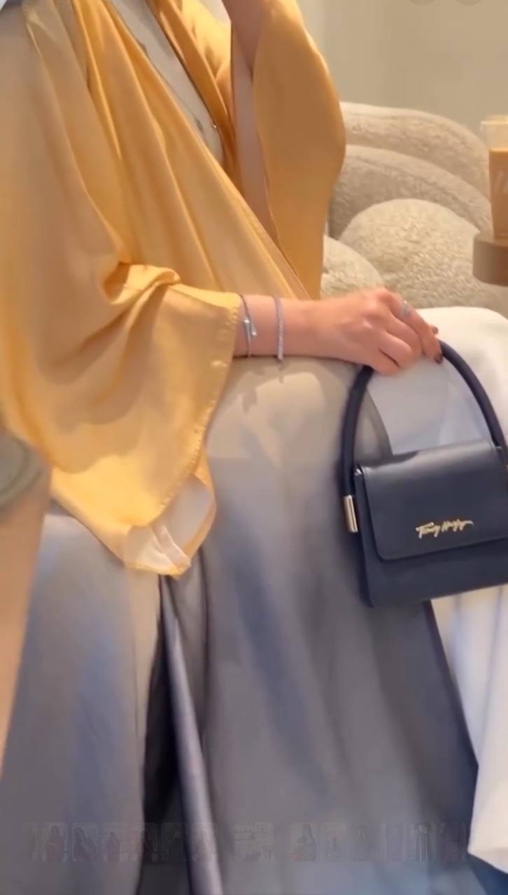 ASNIYA DOUBLE SHRUG ABAYA | BXN