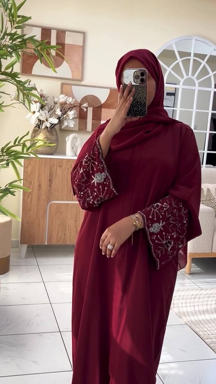 ISHAH HANDWORK ABAYA | MAROON