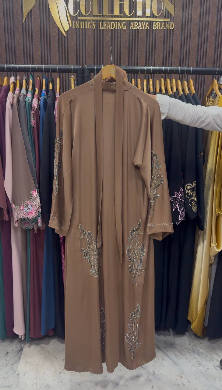 IFRAH FRONT OPEN ABAYA | COLLER BROWN