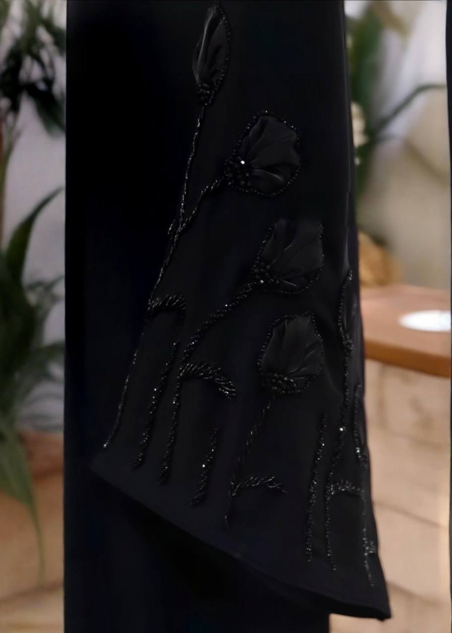 AARZOO FLORAL ABAYA | BLACK