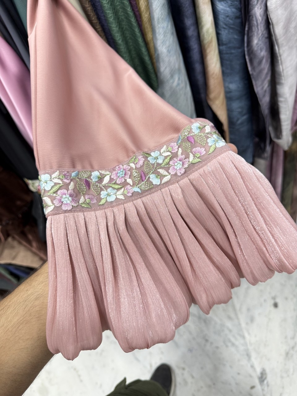 HEER ORGANZA SLEEVE ABAYA | PEACH
