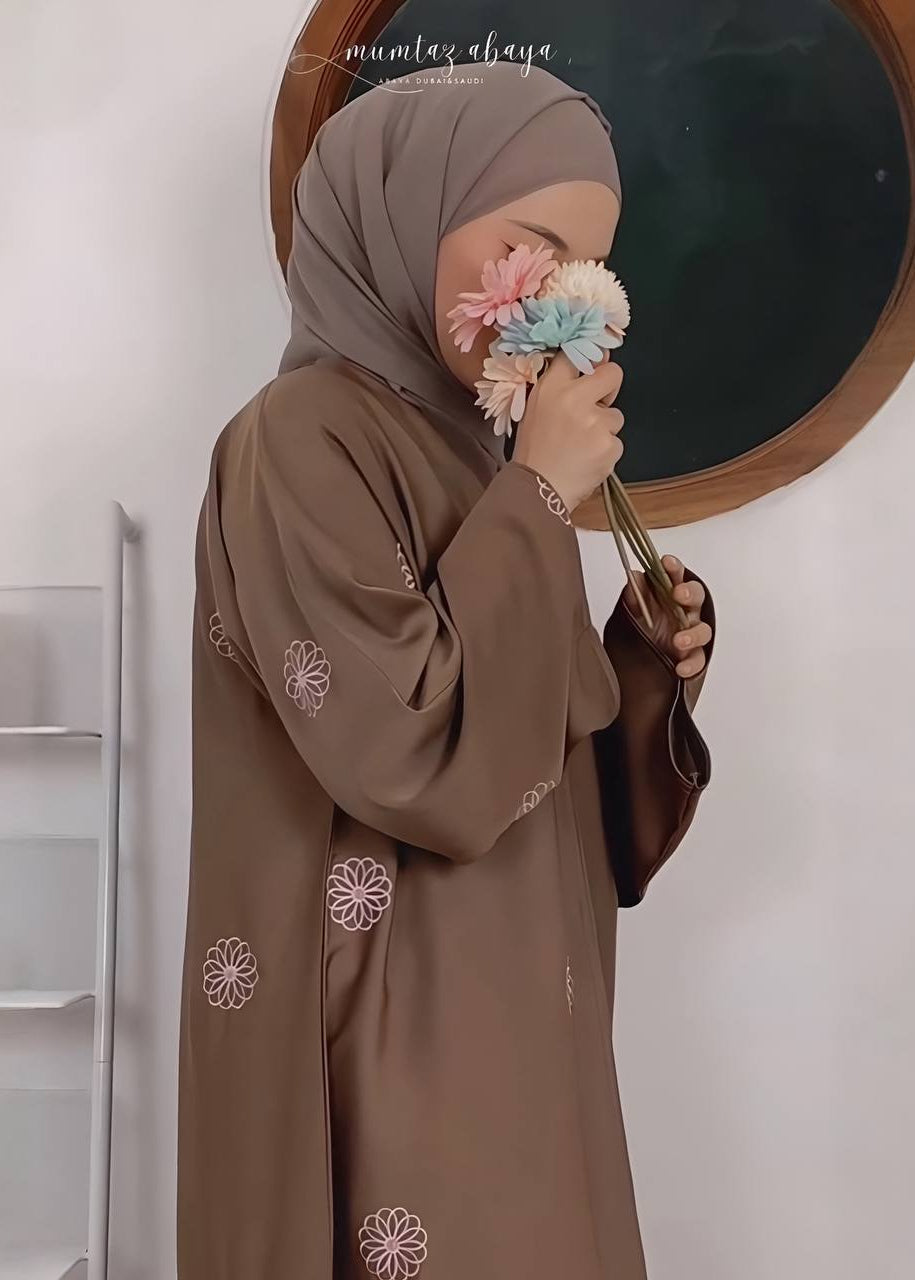 MUMTAZ FRONT OPEN ABAYA | GOLDEN