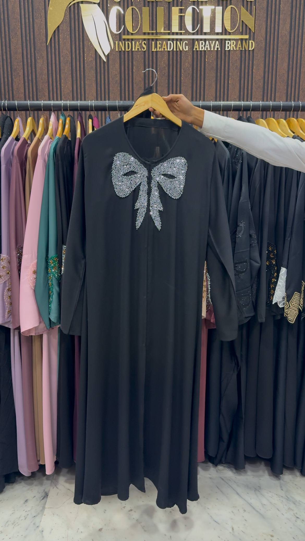 RUKHSAR FRONT OPEN ABAYA | BLK2WHT