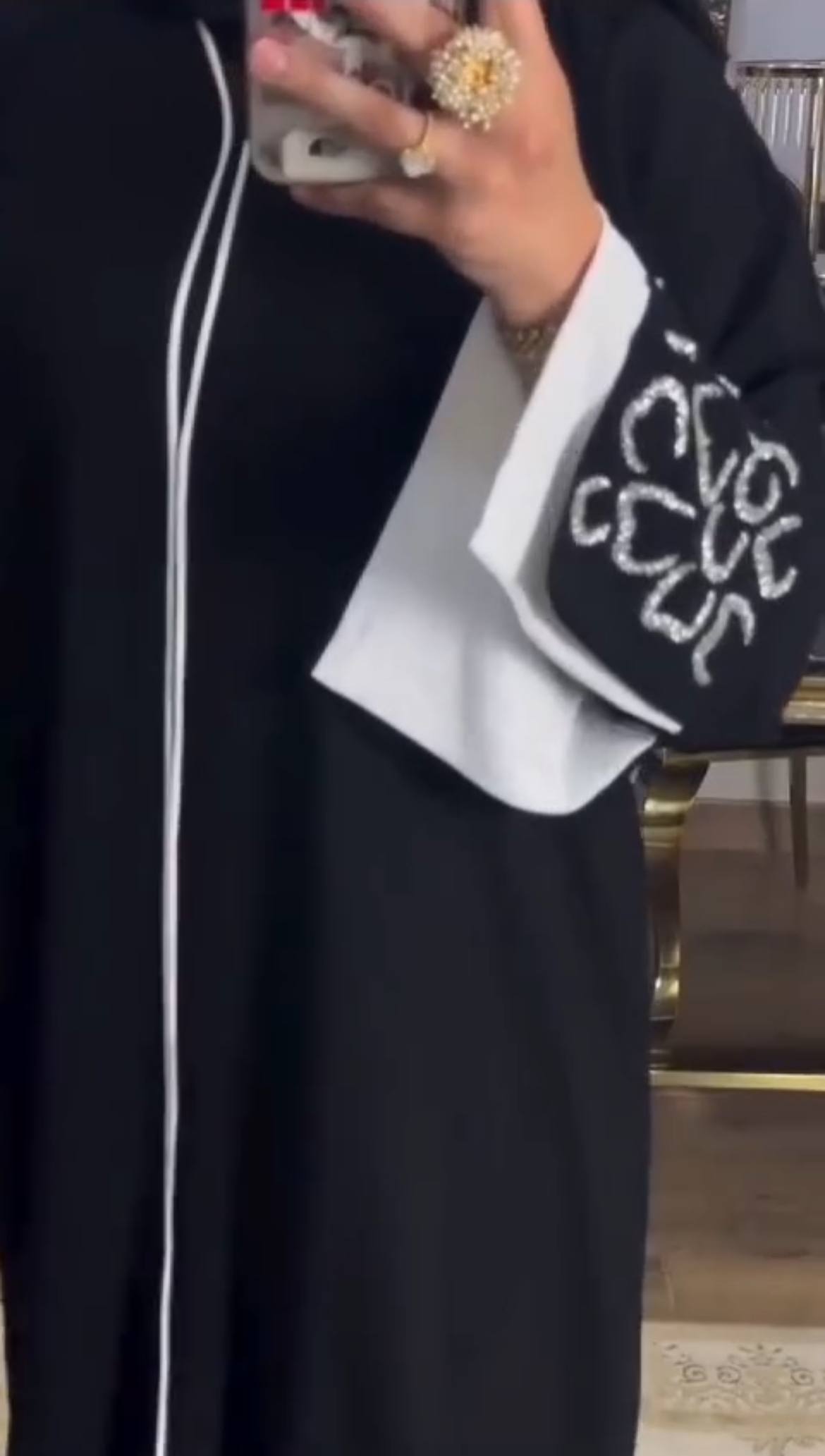 RAHEEN HANDWORK ABAYA | BLK2WHT