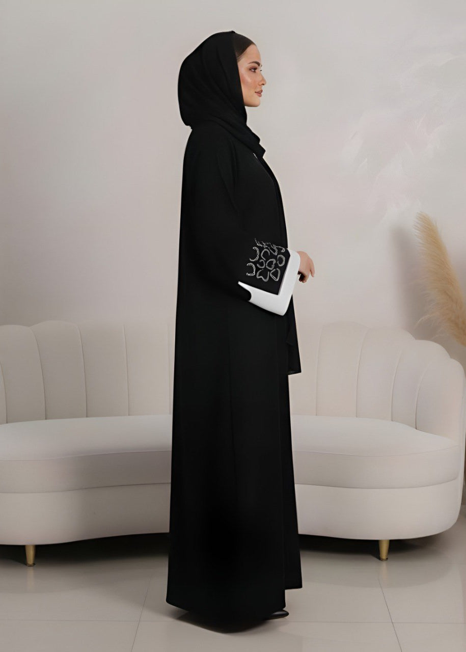 RAHEEN HANDWORK ABAYA | BLK2WHT