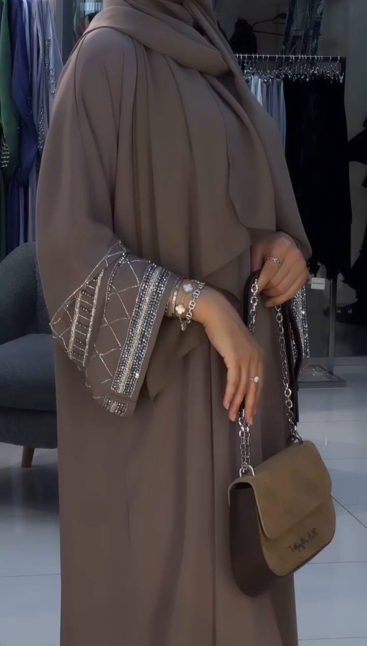 DUBAI CRUSH DOUBLE SHRUG ABAYA | DARK NUDE