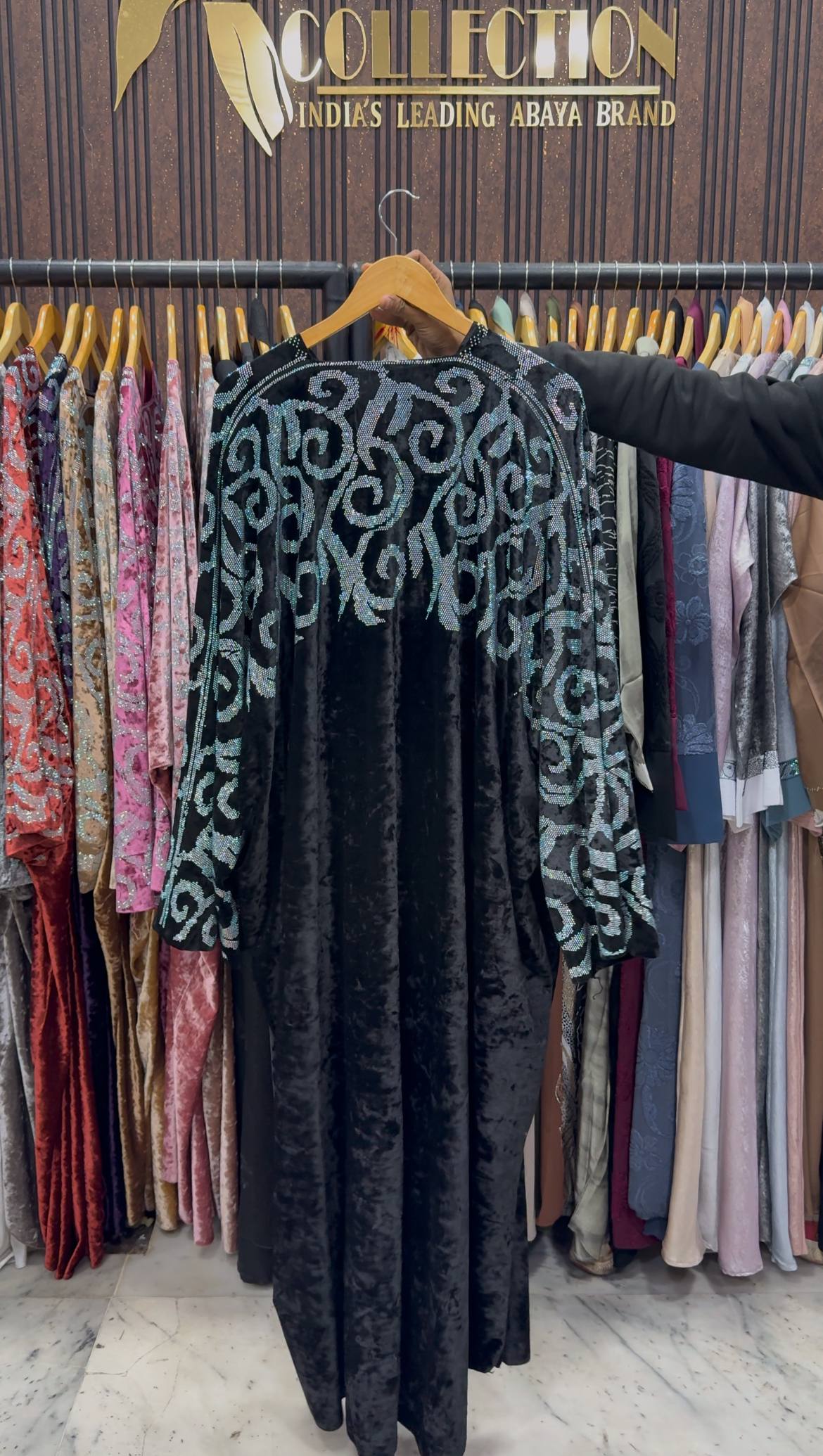 KAIFIYA VELVET KAFTAN ABAYA | BLACK