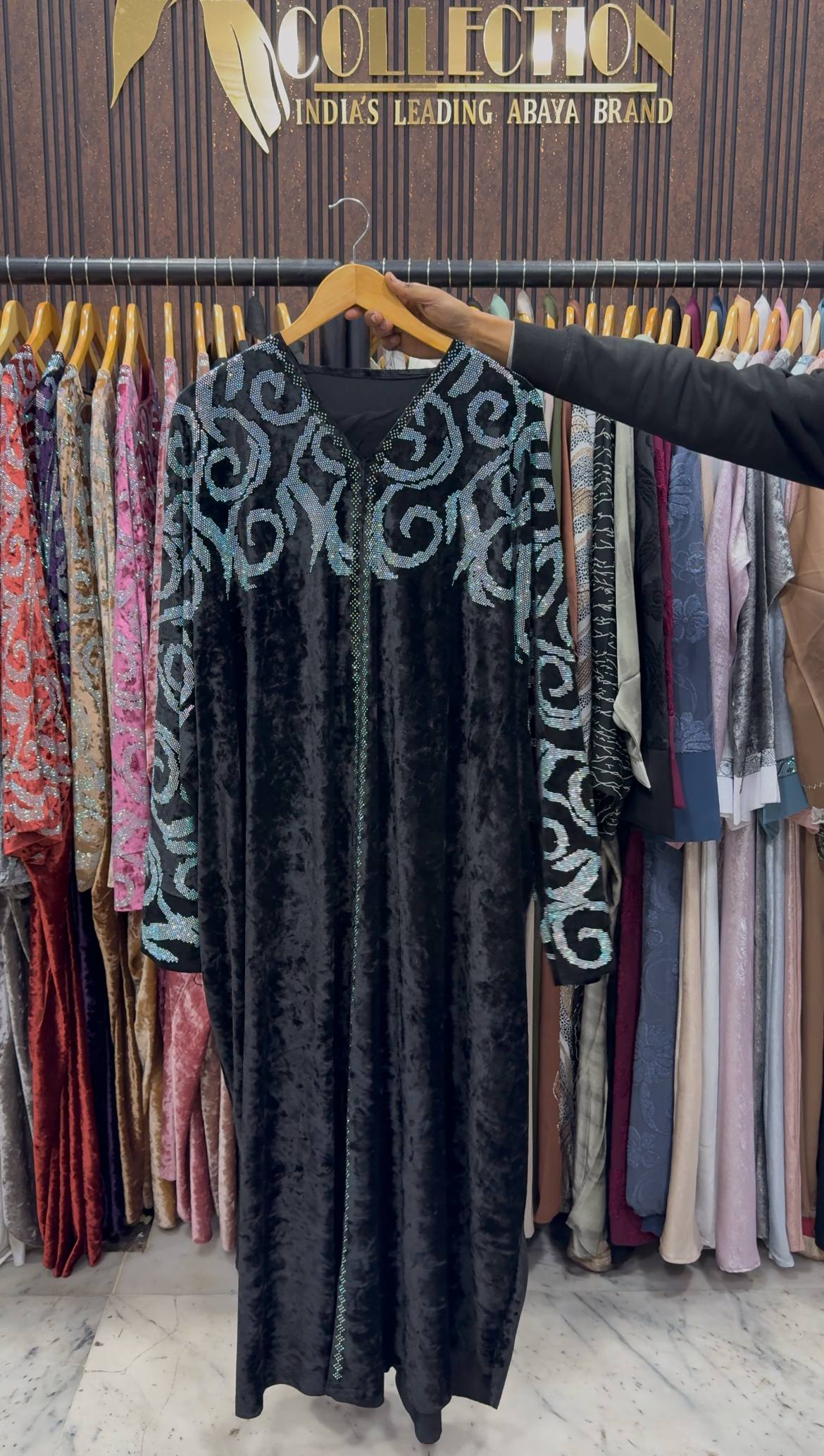 KAIFIYA VELVET KAFTAN ABAYA | BLACK