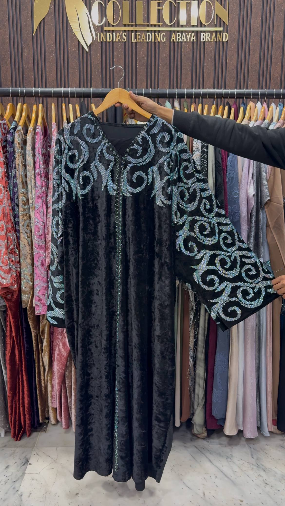 KAIFIYA VELVET KAFTAN ABAYA | BLACK