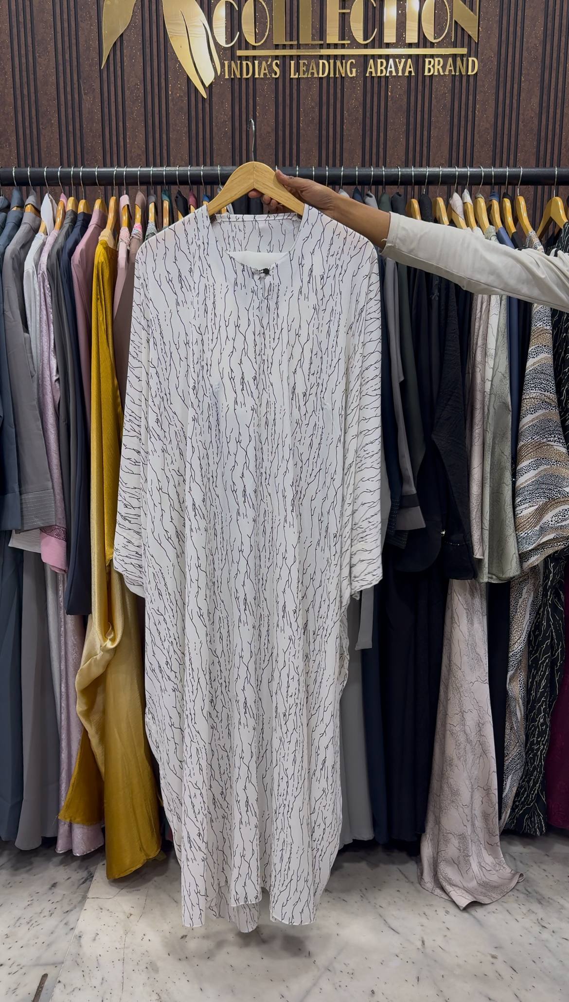 NAMRAH KAFTAN ABAYA | WHITE