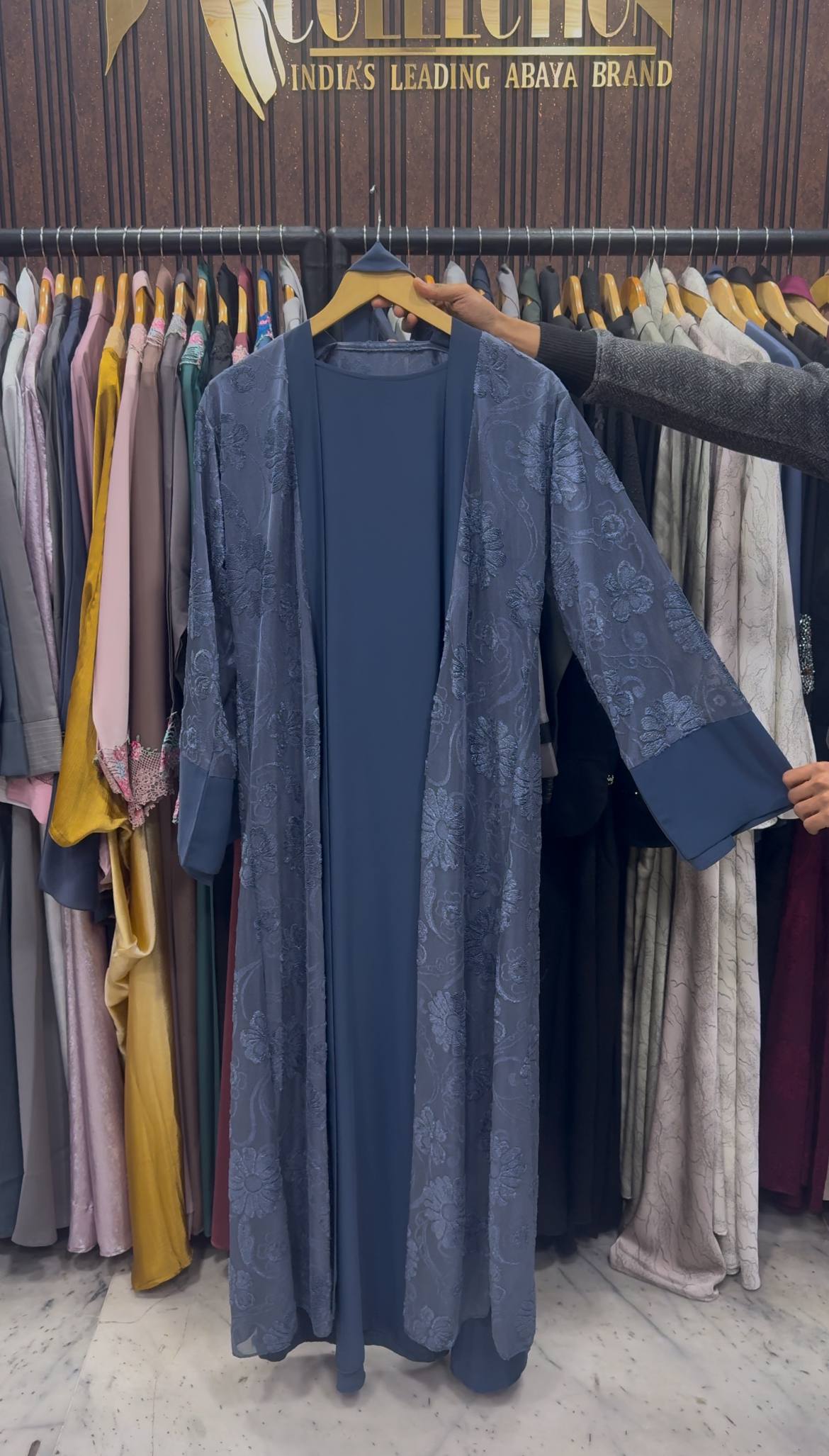 KUBRAH EMBOS DOUBLE SHRUG ABAYA | GRAY