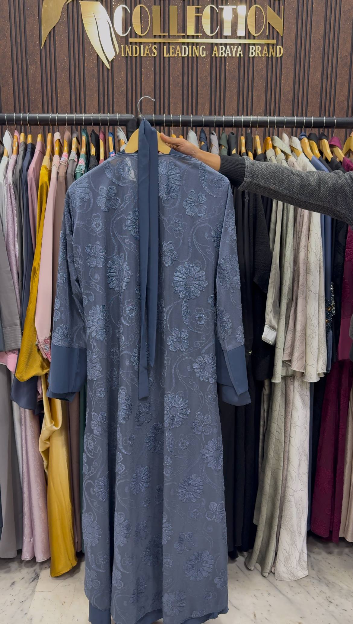 KUBRAH EMBOS DOUBLE SHRUG ABAYA | GRAY