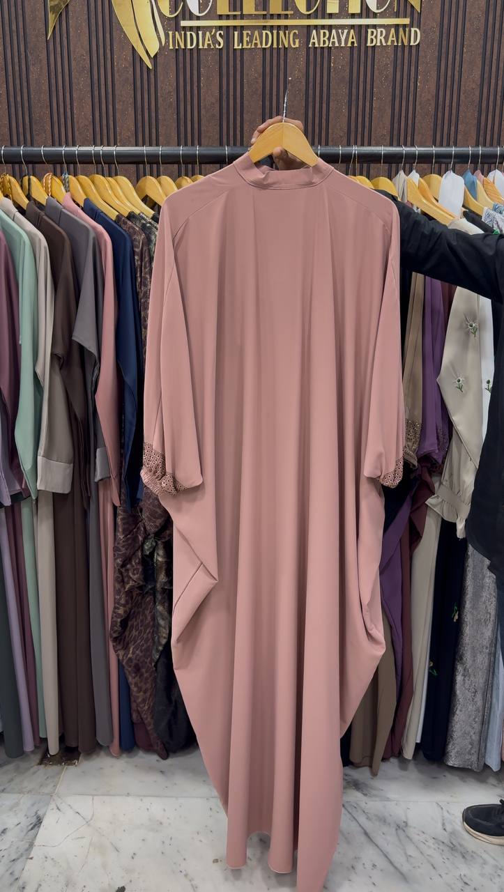 Minal Kaftaan Abaya