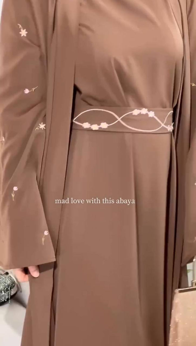 UMAIMA DOUBLE SHRUG ABAYA | COLLER BROWN