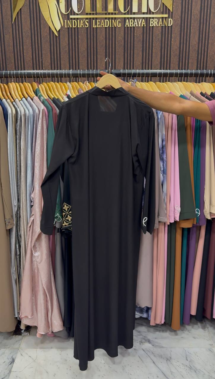 Laya Luxe – Front Open Bow Abaya | BLACK