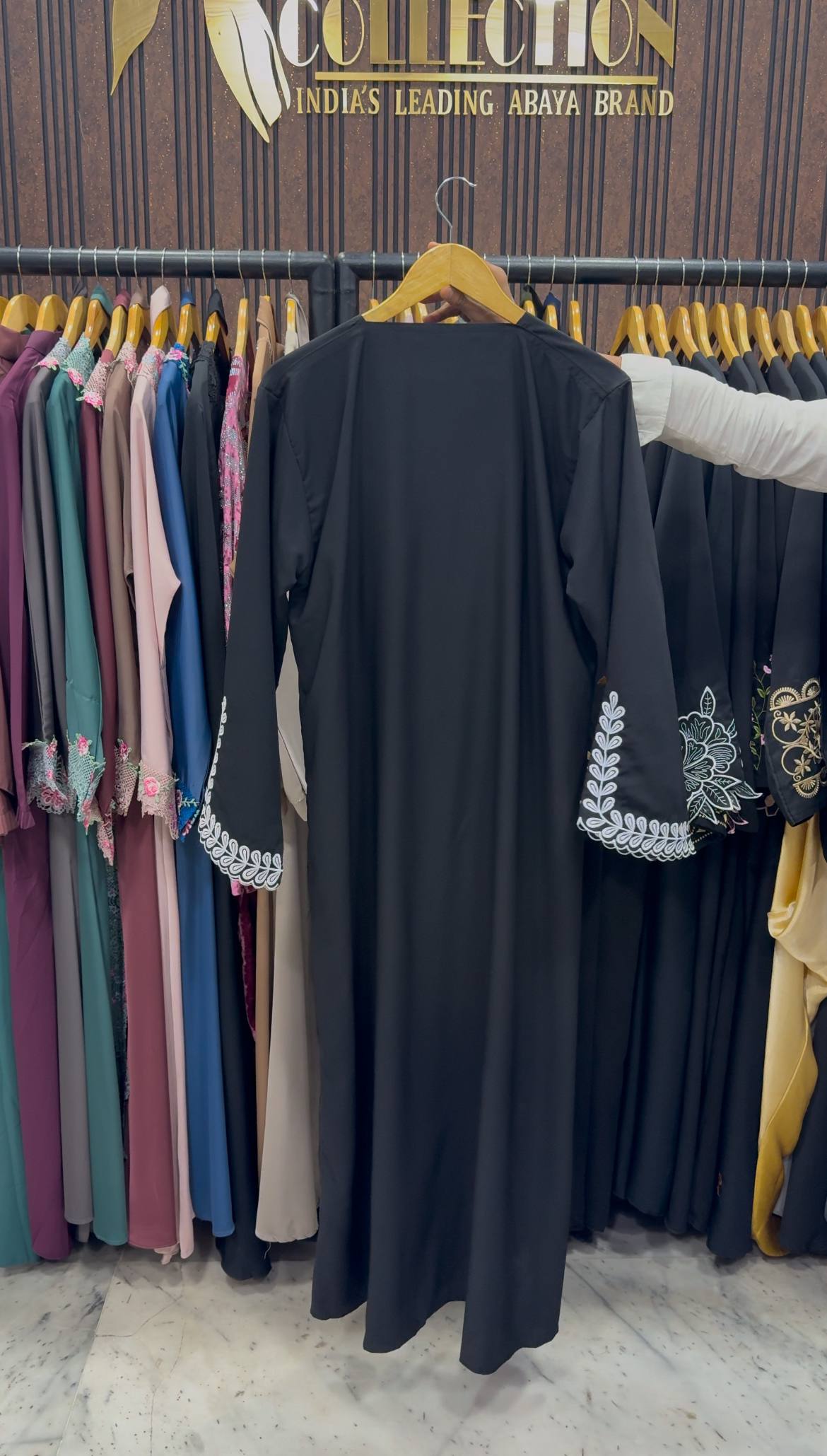 ROOHA EMBROIDERY ABAYA | S-9