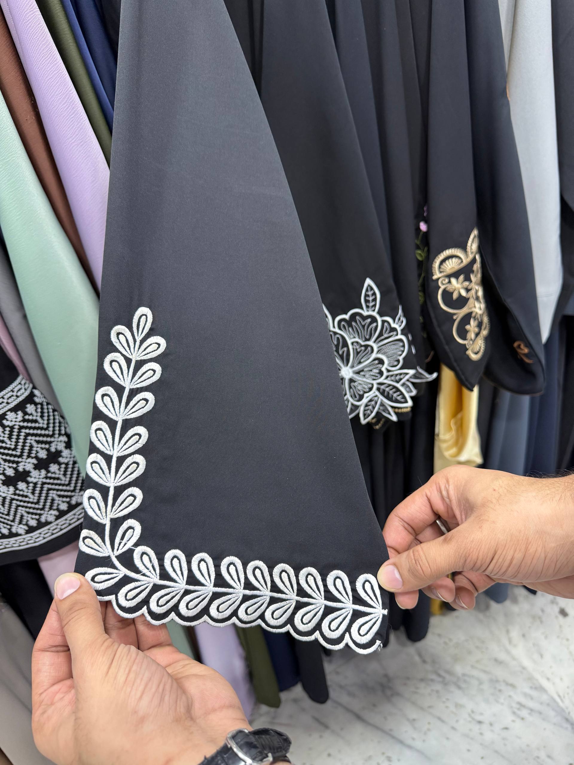 ROOHA EMBROIDERY ABAYA | S-9